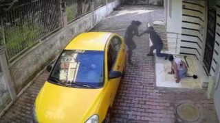 Teyze ve kuzenlerini bıçakla yaralayıp, 10 yaşındaki yakınını öldüren cinayet zanlısı: “Beni zehirlemeye çalışıyorlardı”