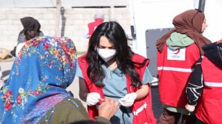 Tıp Bayramında Kızılay hekimleri afet bölgesinde