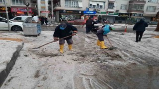 Toroslar Belediyesi ekipleri sağanak yağış teyakkuzunda