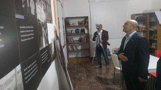 Tunç Soyer İzmir’den gelip Yaşar Kemal’i ölüm gününde andı