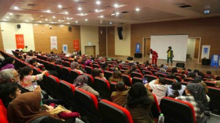 Tuşba Belediyesinden depremzedeler için etkinlik