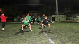 U17de Play Offu garantileyen genç horozlar, Altaya konuk oluyor