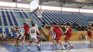U18 Erkekler Basketbol Bölge Şampiyonası Karamanda başladı