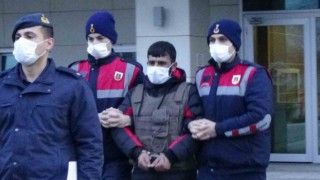 Ustasını 79 bıçak darbesiyle öldürmüştü, son savunmasında taciz iddiasında bulundu