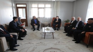 Vali Atay kadınlar gününde şehir ve gazi annelerini unutmadı