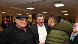 Vali Tavlı depremzedeler ile iftarda bir araya geldi