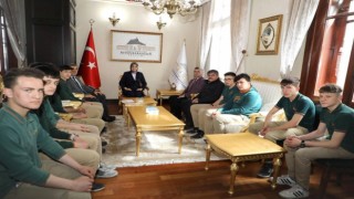 Vali Yiğitbaşı: “7 den 70e milyonların tek yürek olduğu böyle bir dönemdeyiz”