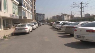 Vatandaşın ışıklandırma isteğini Maltepe Belediyesi ‘AK Partilisiniz diyerek reddetti
