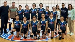 Voleybolun Melekleri anısına turnuva