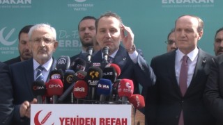 Yeniden Refah Partisi yoluna tek başına devam etme kararı aldı