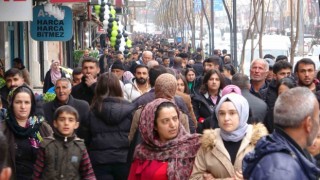 Yüksekovada Ramazan yoğunluğu başladı