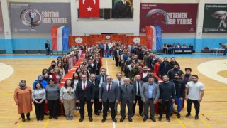 140 çalışan yemin etti