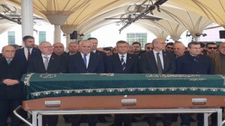 19. Dönem SHP Milletvekili Mahmut Uyanık toprağa verildi