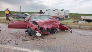 Adanada trafik kazası:1 ölü 2 yaralı