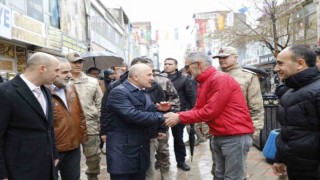 Ağrı Valisi Varolun yoğun mesaisi