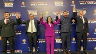 AK Parti adaylarını tanıttı