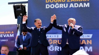 AK Parti Erzincanın ‘seçim ofisi coşkuyla açıldı