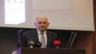 AK Parti Genel Başkan Vekili Binali Yıldırım, İZTOda toplantıya katıldı