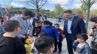 AK Parti Milletvekili Adayı Eminoğlu, 23 Nisanı çocuklarla buluştu