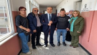 AK Partili görme engelli milletvekili adayı Cemal Donat esnaf ve STKları ziyaret etti