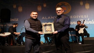 Alanyada, Ramazan Meydanı İbrahim Sadriyi ağırladı