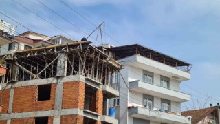Alaplıda akıma kapılan 2 inşaat işçisi yaralandı