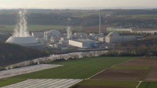 Almanyada nükleer enerji dönemi sona erdi: 3 santralde reaktörler kapatıldı
