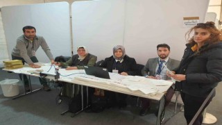 Almanyada Türkiyedeki genel seçimler için oy verme işlemi başladı