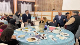 Altıntaşta depremzede ailelere iftar yemeği