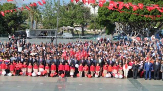 Antalyada 23 Nisan Ulusal Egemenlik ve Çocuk Bayramı etkinlikleri