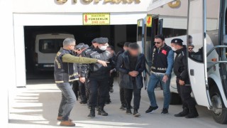 Antalyada aranan 75 şüpheli yakalandı