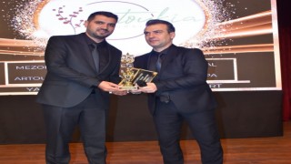 Artoukia Sabun ve Kolonya firmasına En İyi Doğal Kozmetik markası ödülü