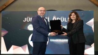 Assan Panelin Smartcore teknolojisine Altın Çekülden Jüri Özel Ödülü