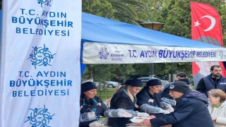 Aydın Büyükşehir Belediyesi Aydınlıları iftar sofralarında buluşturmaya devam ediyor