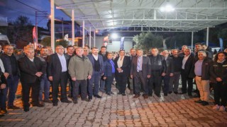 Aydın Büyükşehir Belediyesinin iftar sofraları vatandaşları buluşturmaya devam ediyor