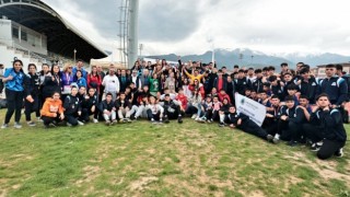 Aydınlı sporculardan madalya şöleni