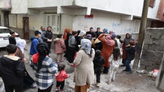 Bağlar Belediye Başkanı Beyoğlu vatandaşla bir araya geldi