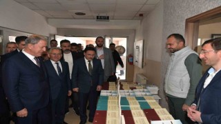 Bakan Akar Kayseri Lisesi Öğrencileriyle Buluştu