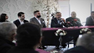 Bakan Kasapoğlu, seçim çalışmalarını muhtarlarla başlattı