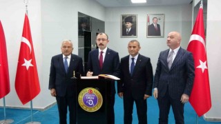 Bakan Mehmet Muş, Orduda ziyaretlerde bulundu