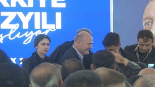 Bakan Soylu, Bağcılar AK Parti İlçe Teşkilatı ile akşam yemeğinde bir araya geldi