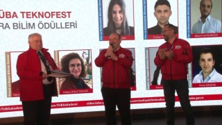 Bakan Varank: “Cumartesi günü 600 bin kişi TEKNOFESTi ziyaret etti”