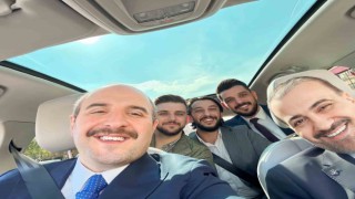 Bakan Varank ve Talus TOGG kamerasına poz verdi
