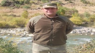 Balıkesirli şehit Uzman Çavuş Öztürk köyüne defnedilecek