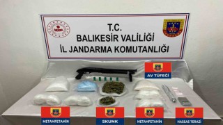 Bandırmada uyuşturucu operasyonunda 6 kişi yakalandı