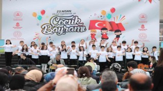 Başakşehirli çocukların çifte bayram sevinci