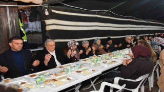 Başkan Bakkalcıoğlu hayırsever vatandaşın iftar yemeğine katıldı