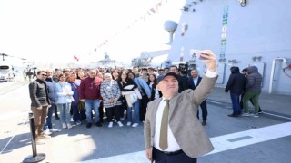 Başkan Bıyık, gençleri TCG Anadolu Gemisine götürdü