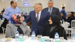 Başkan Büyükkılıç, Teşkilat Buluşmasına Katıldı