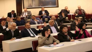 Başkan Çolakbayrakdar: “Hemşehrilerimizin her alanda mutlu olabileceği bir şehir inşa ediyoruz”
